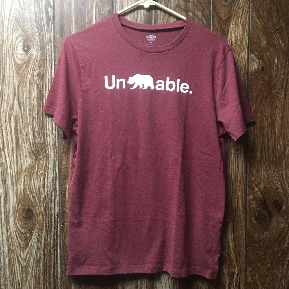 Old Navy t-shirt